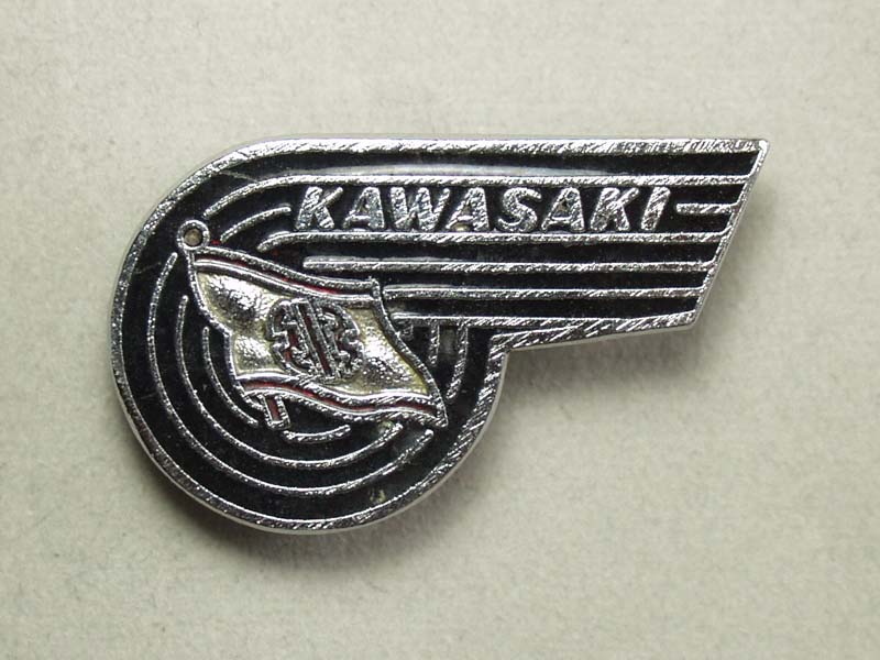 1970年代【Kawasaki カワサキ】国産車 ピンバッジ | Death or Ton up